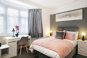 2 Bed Garden Flat Sleeps 6 Close to Brixton